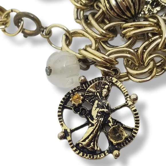 1950s GOLDTONE VENETIAN MASK THEATRICAL STATEMENT CHARM BRACELET - Picture 9 of 9